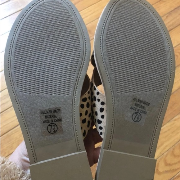 Ladies soda cheeta criss criss sandals 7.5 - Picture 4 of 4